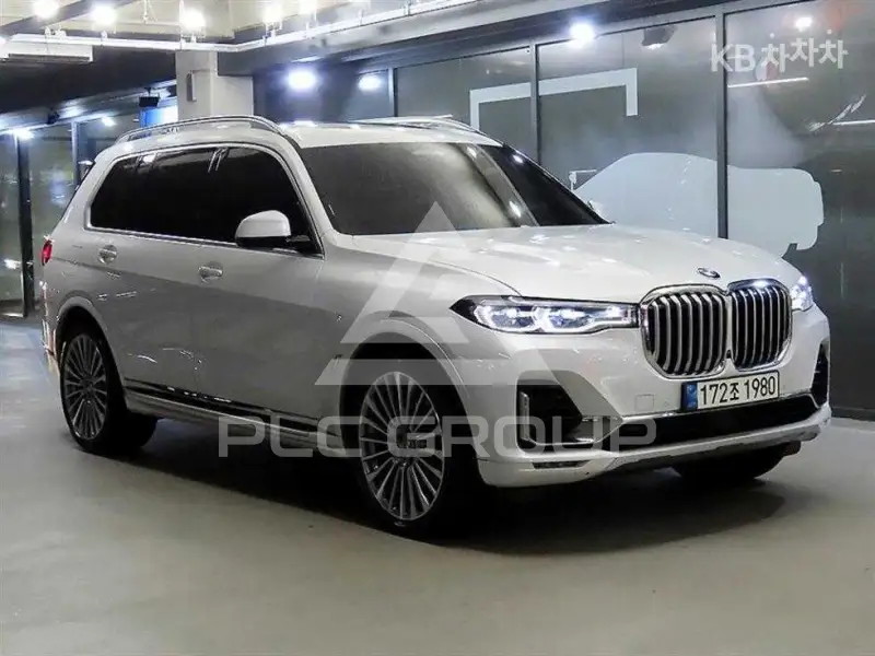 2022 BMW X7