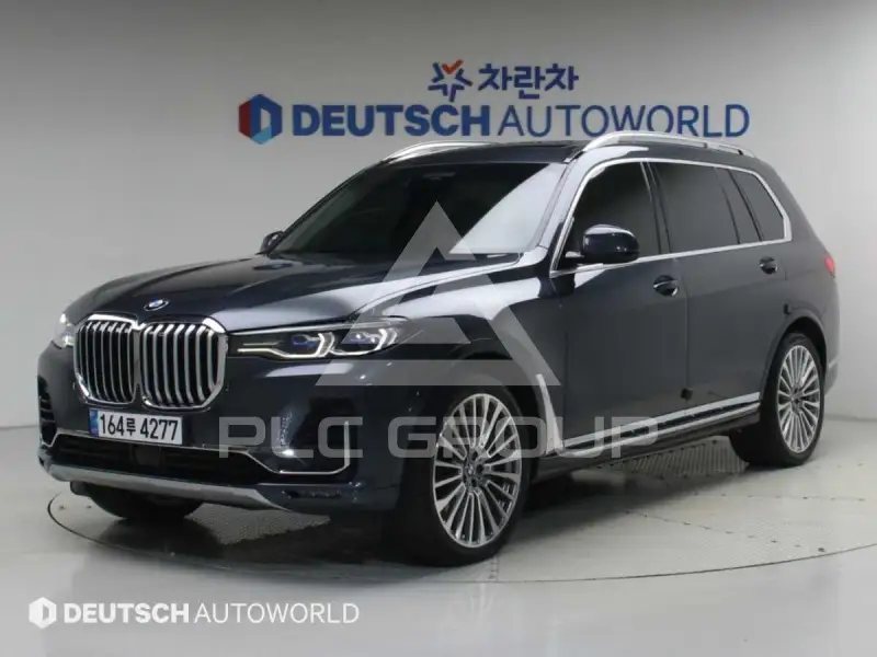 2022 BMW X7