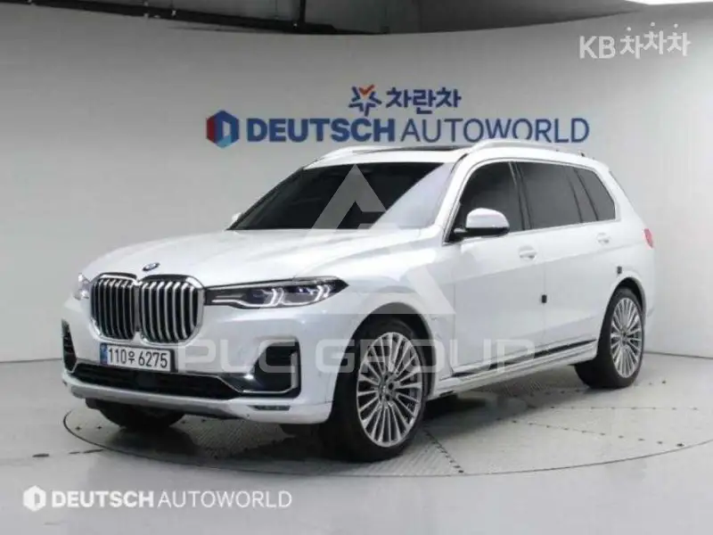 2022 BMW X7