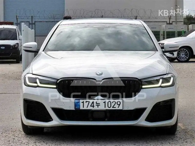 2022 BMW 5 Series