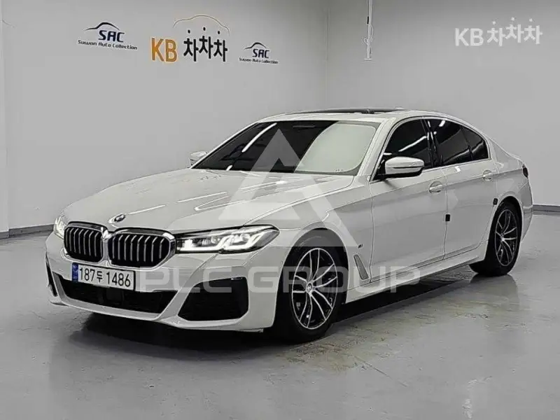 2022 BMW 5 Series