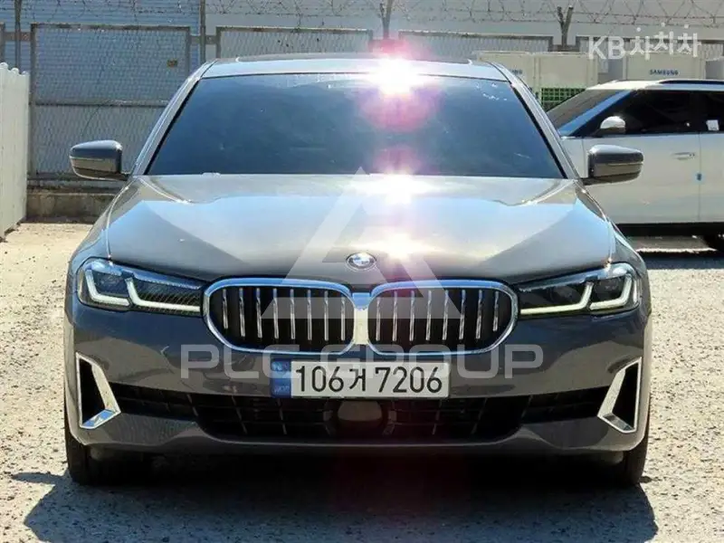 2022 BMW 5 Series