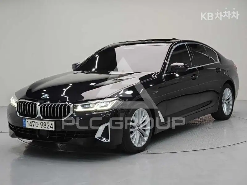 2022 BMW 5 Series