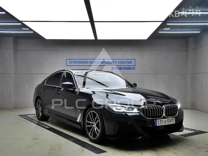 2022 BMW 5 Series
