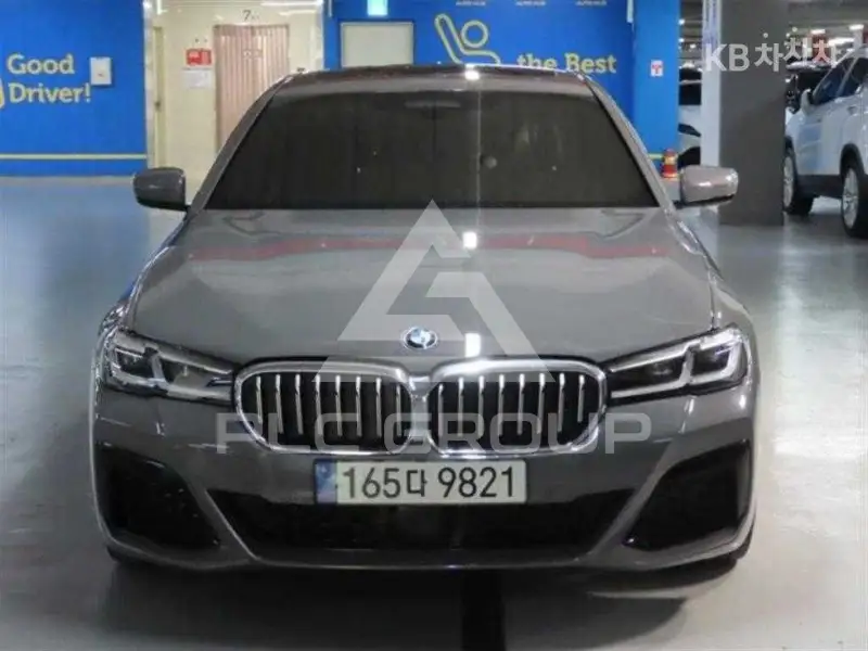2022 BMW 5 Series