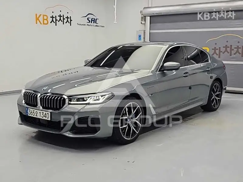 2022 BMW 5 Series