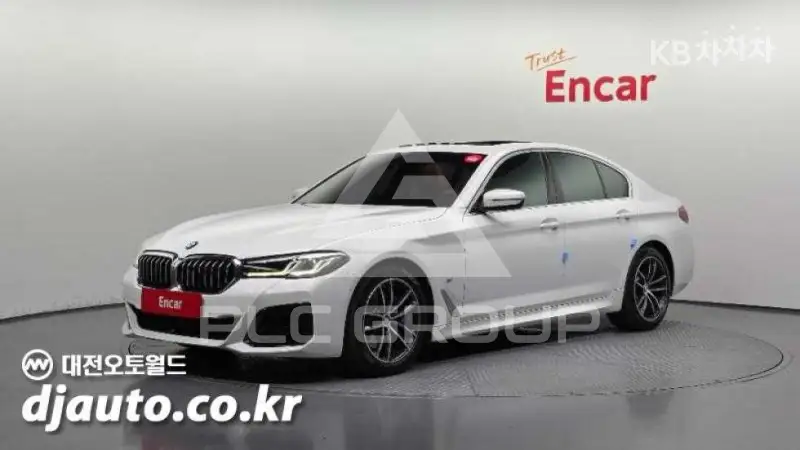 2022 BMW 5 Series