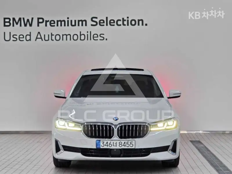 2022 BMW 5 Series