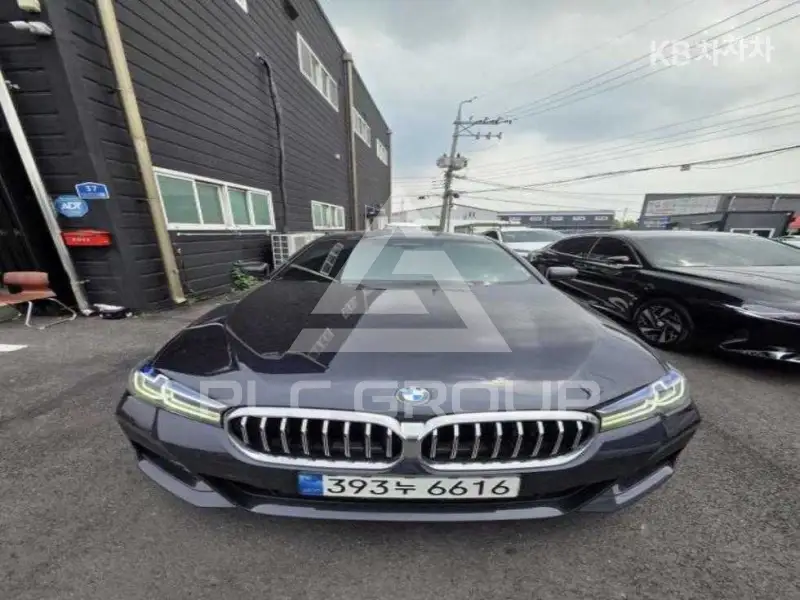 2022 BMW 5 Series