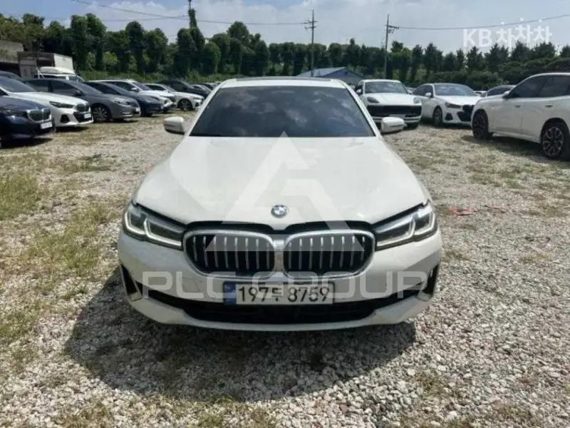 2022 BMW 5 Series