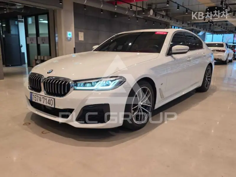 2022 BMW 5 Series