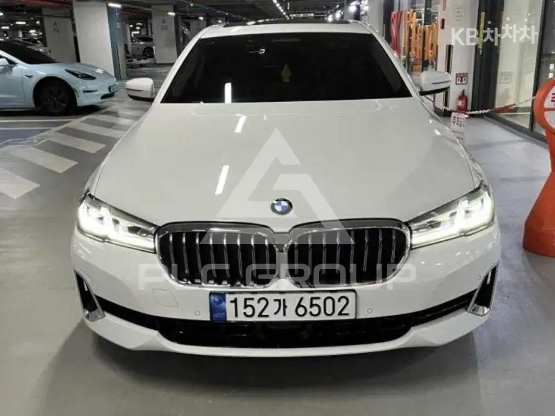 2022 BMW 5 Series