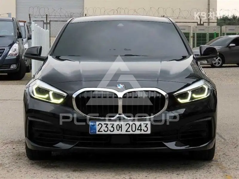 2022 BMW 1 series