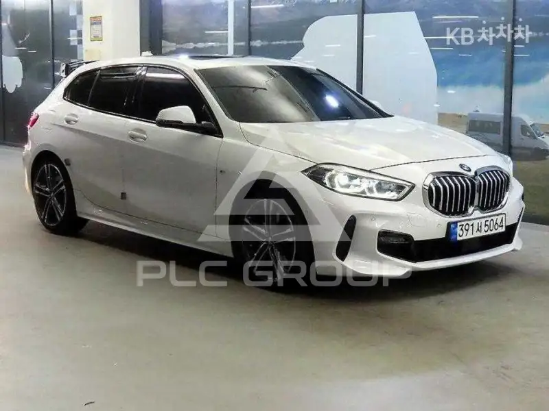 2022 BMW 1 series