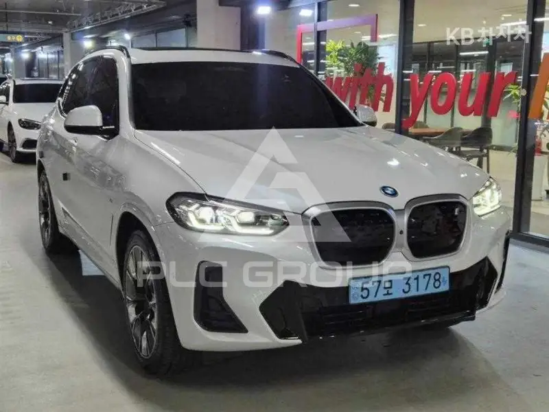 2022 BMW iX