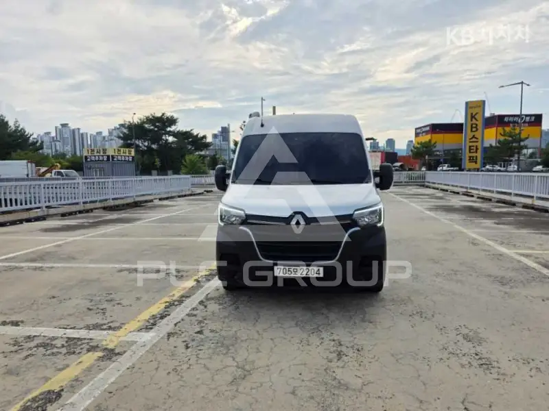2022 Renault Samsung Master