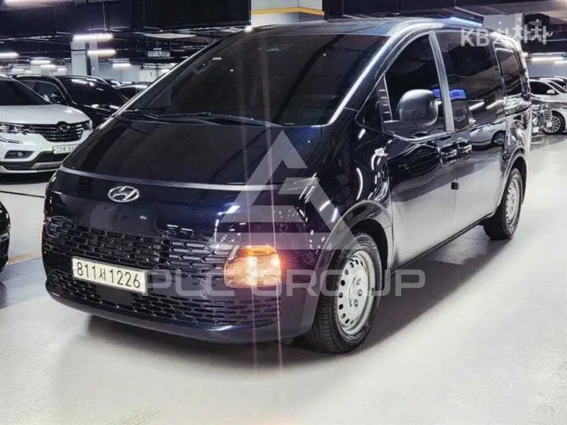 2022 Hyundai Staria