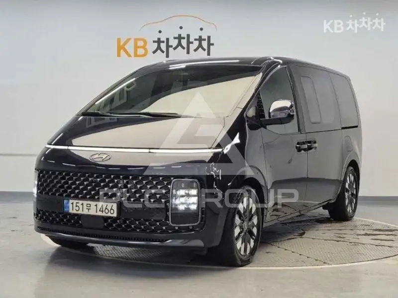 2022 Hyundai Staria