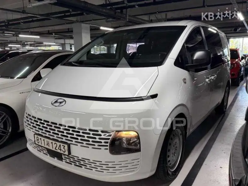 2022 Hyundai Staria