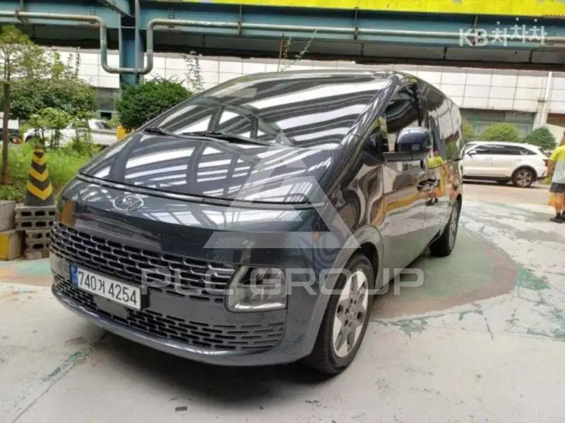 2022 Hyundai Staria