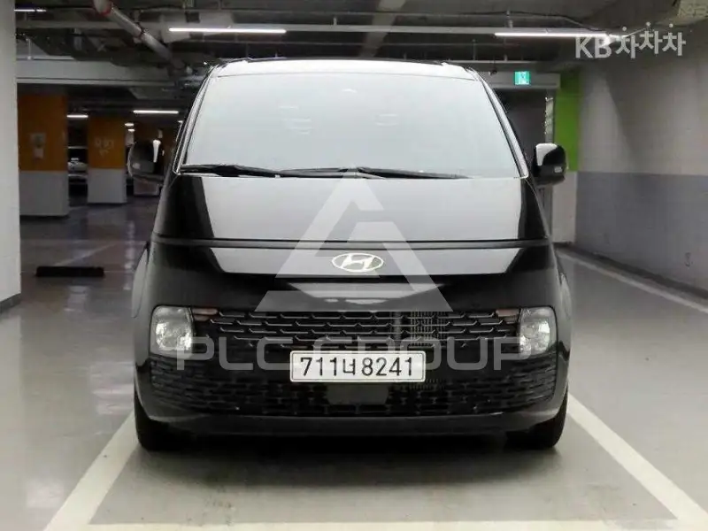 2022 Hyundai Staria