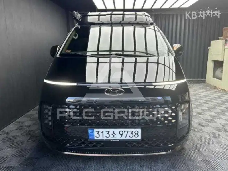 2022 Hyundai Staria