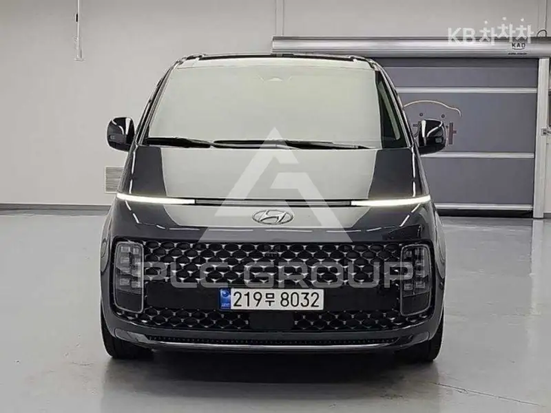 2022 Hyundai Staria