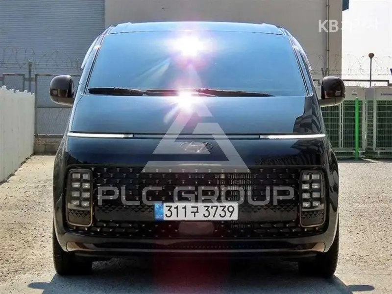 2022 Hyundai Staria