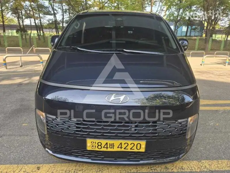 2022 Hyundai Staria