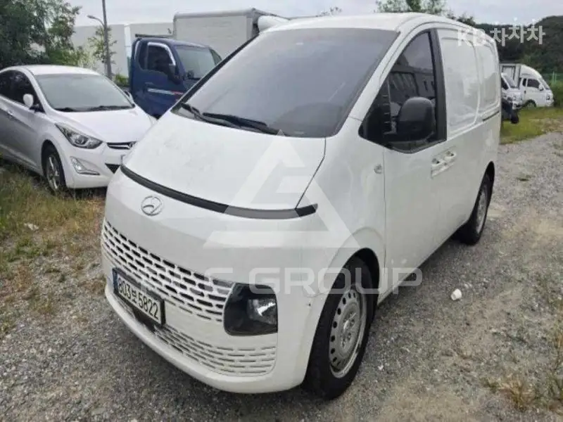 2022 Hyundai Staria