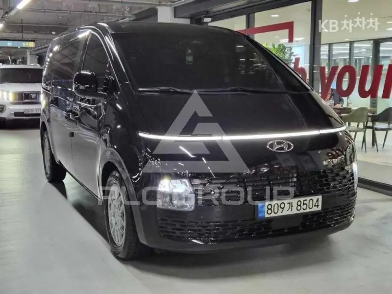 2022 Hyundai Staria