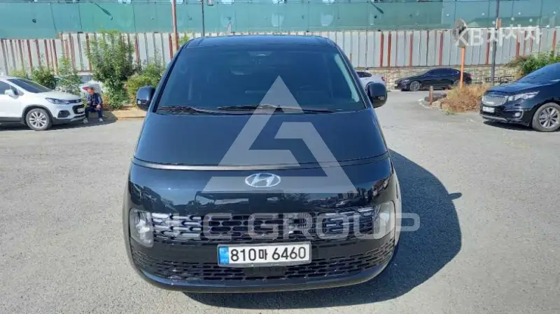 2022 Hyundai Staria