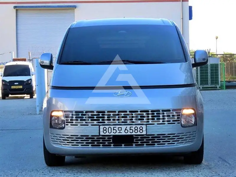 2022 Hyundai Staria