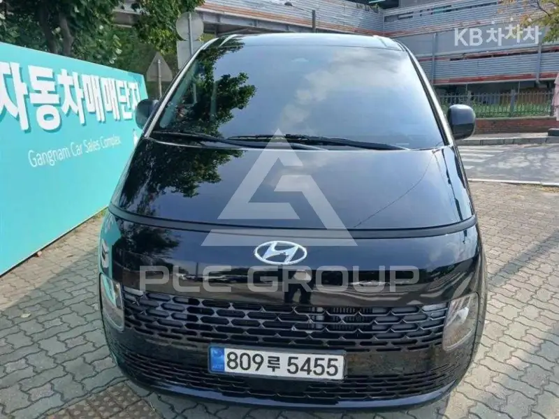 2022 Hyundai Staria