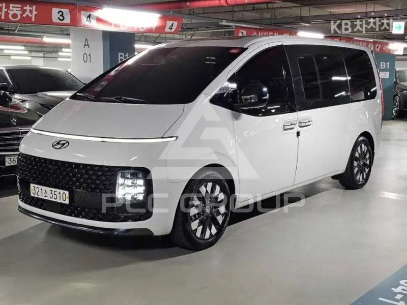 2022 Hyundai Staria