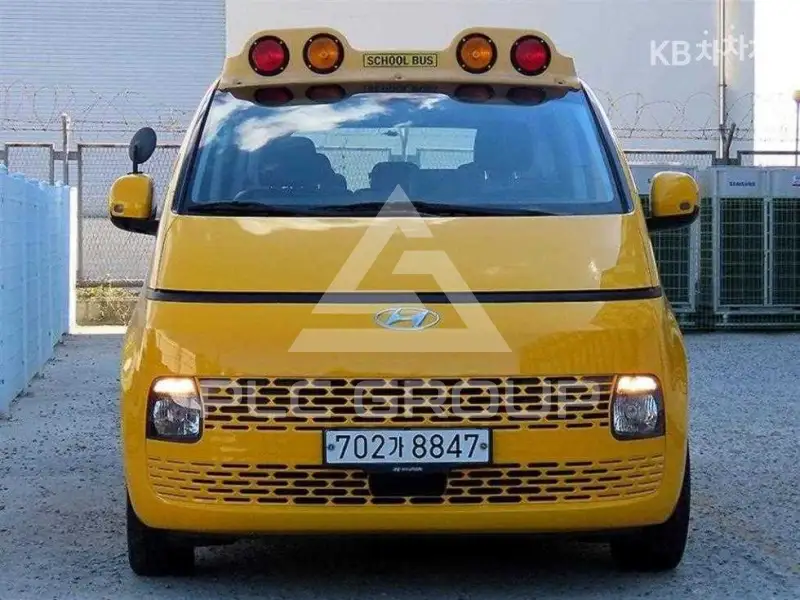 2022 Hyundai Staria