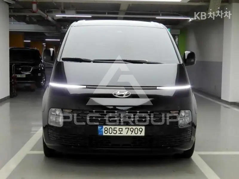 2022 Hyundai Staria