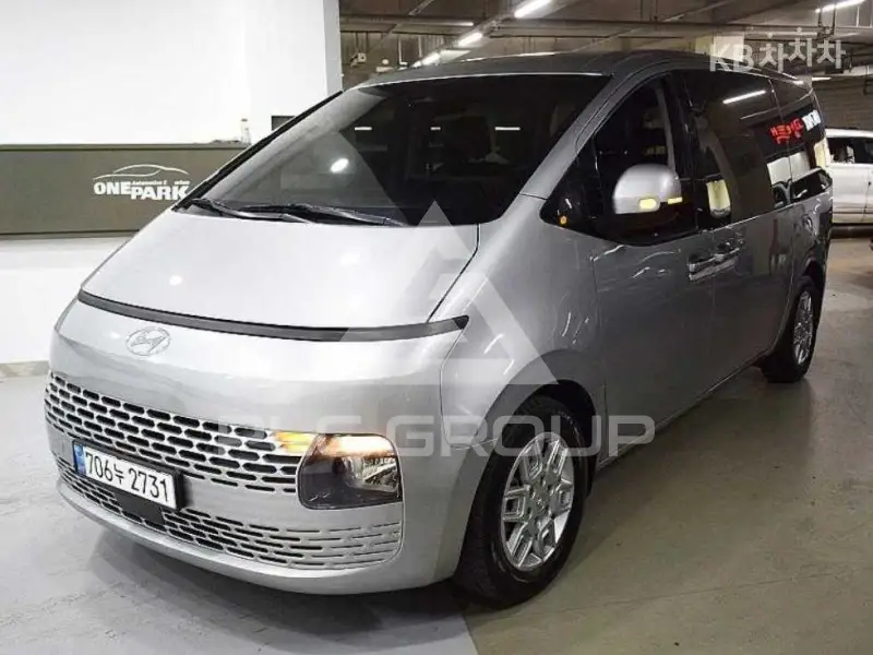 2022 Hyundai Staria