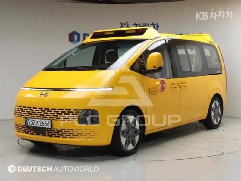 2022 Hyundai Staria