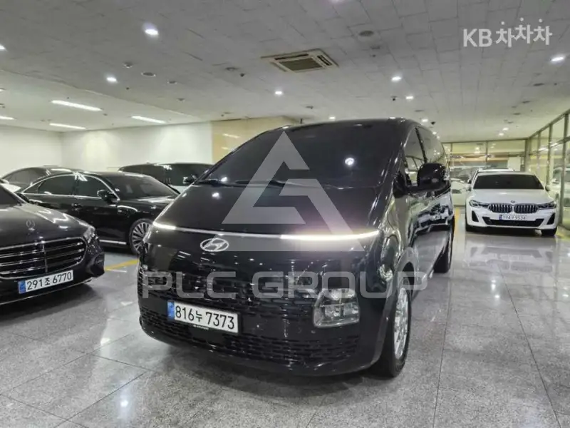 2022 Hyundai Staria