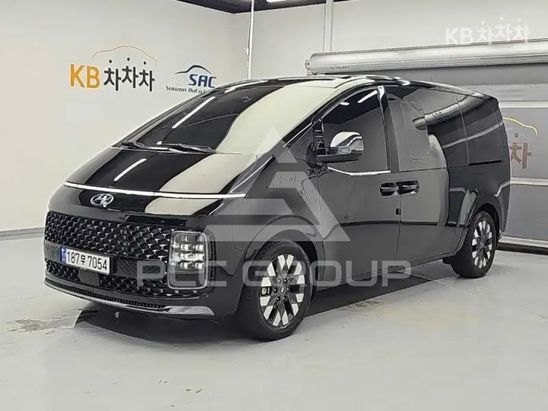2022 Hyundai Staria