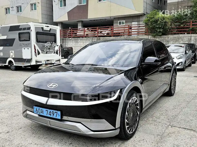 2022 Hyundai Ioniq