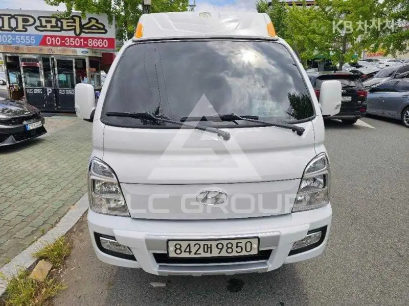 2022 Hyundai Porter