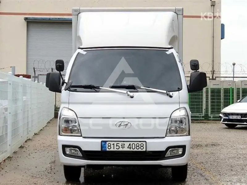 2022 Hyundai Porter