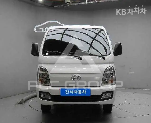 2022 Hyundai Porter