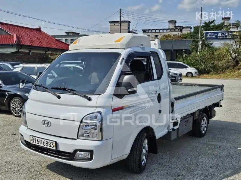 2022 Hyundai Porter