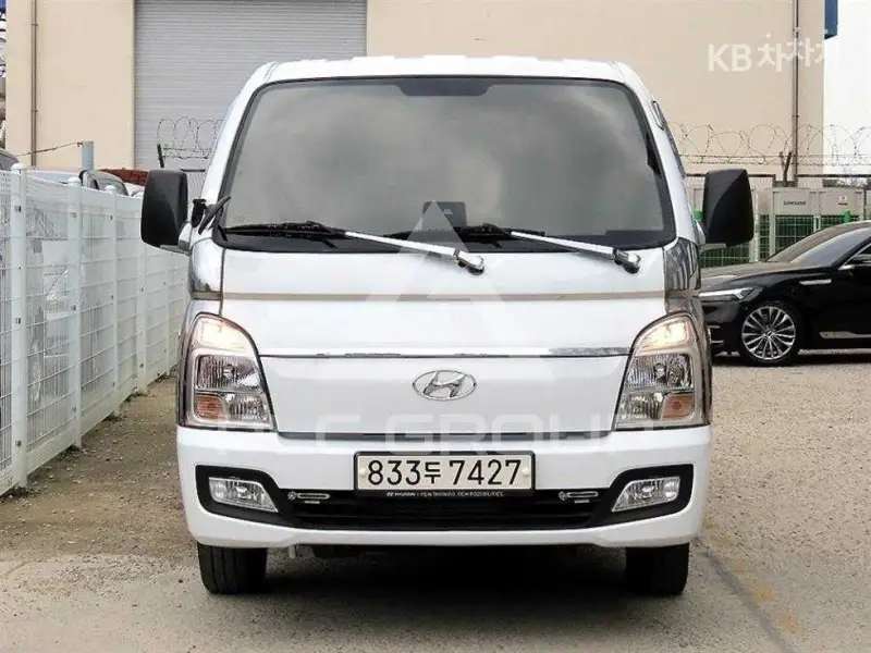 2022 Hyundai Porter
