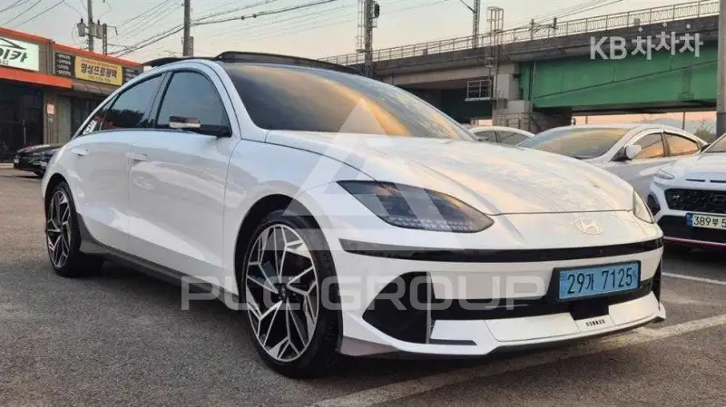 2022 Hyundai Ioniq