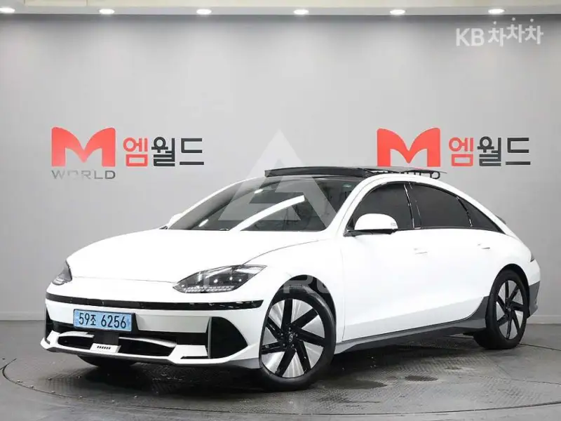 2022 Hyundai Ioniq