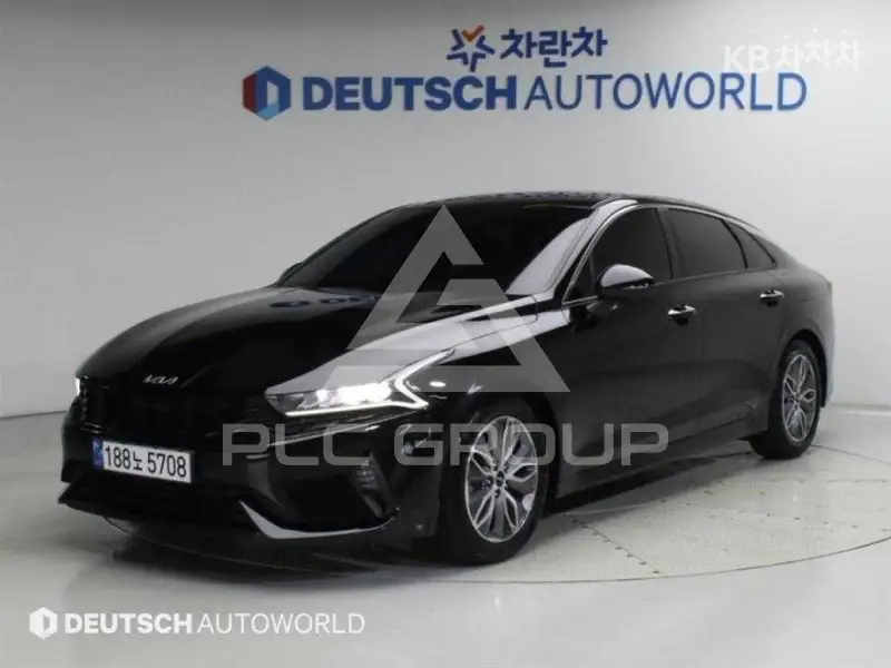 2022 KIA K5